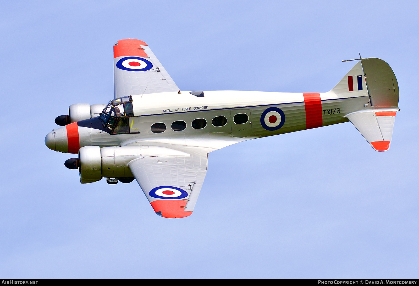 Aircraft Photo of G-AHKX / TX176 | Avro 652A Anson C19/2 | UK - Air Force | AirHistory.net #540781