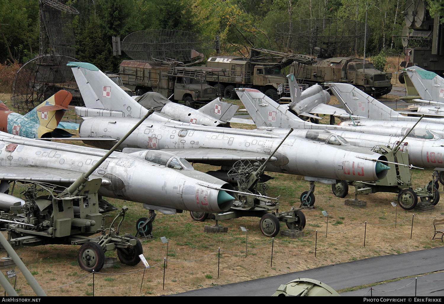 Aircraft Photo of 815 | Sukhoi Su-7BKL | Poland - Air Force | AirHistory.net #540870
