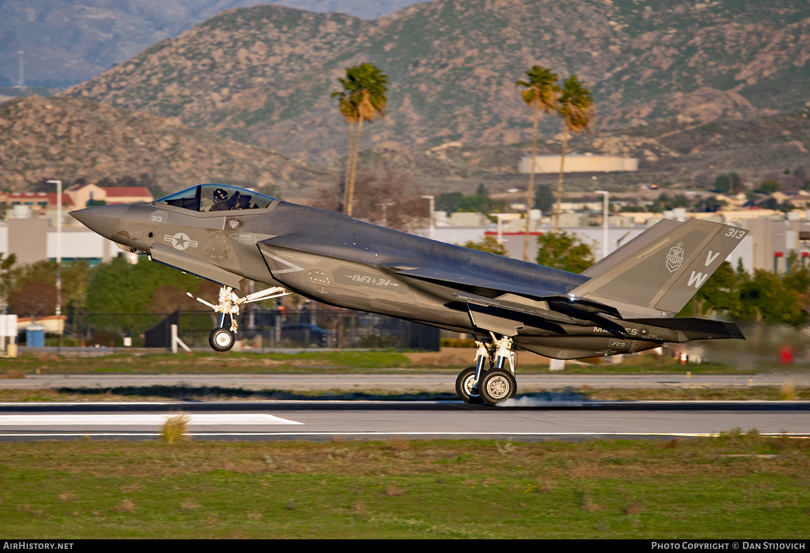 Aircraft Photo of 169789 | Lockheed Martin F-35C Lightning II | USA - Marines | AirHistory.net #540878