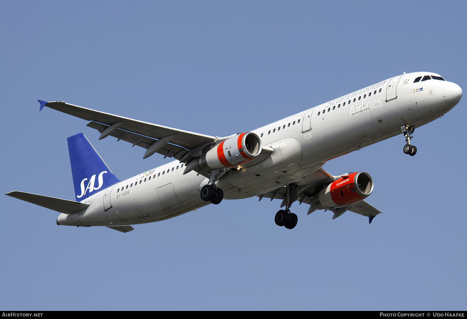 Aircraft Photo of OY-KBB | Airbus A321-232 | Scandinavian Airlines - SAS | AirHistory.net #540919