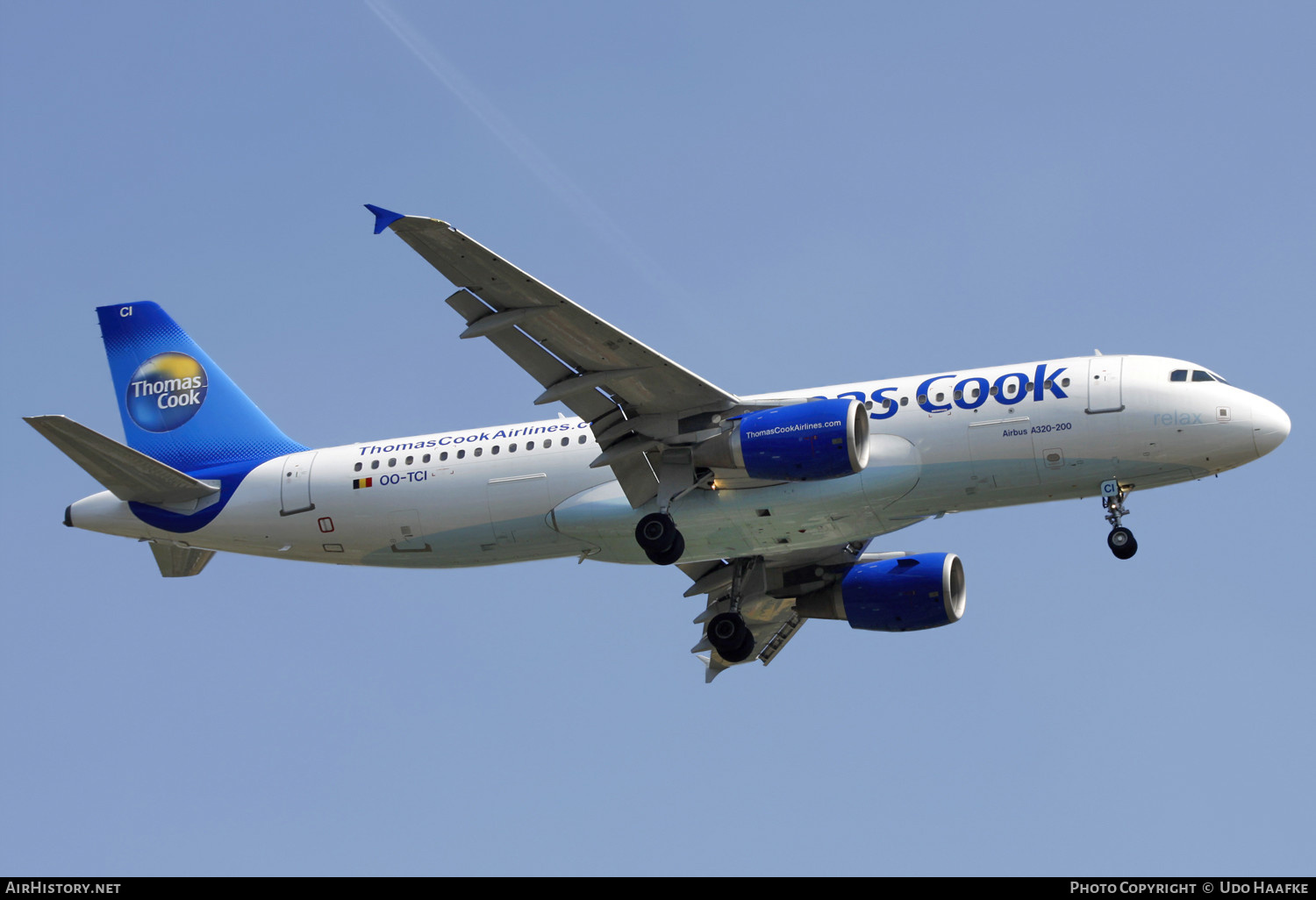 Aircraft Photo of OO-TCI | Airbus A320-214 | Thomas Cook Airlines | AirHistory.net #540947