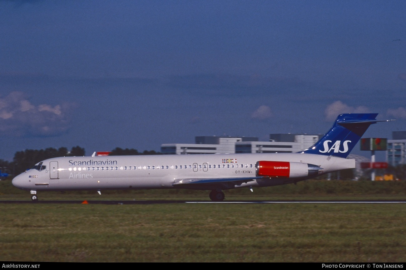 Aircraft Photo of OY-KHW | McDonnell Douglas MD-87 (DC-9-87) | Scandinavian Airlines - SAS | AirHistory.net #541001