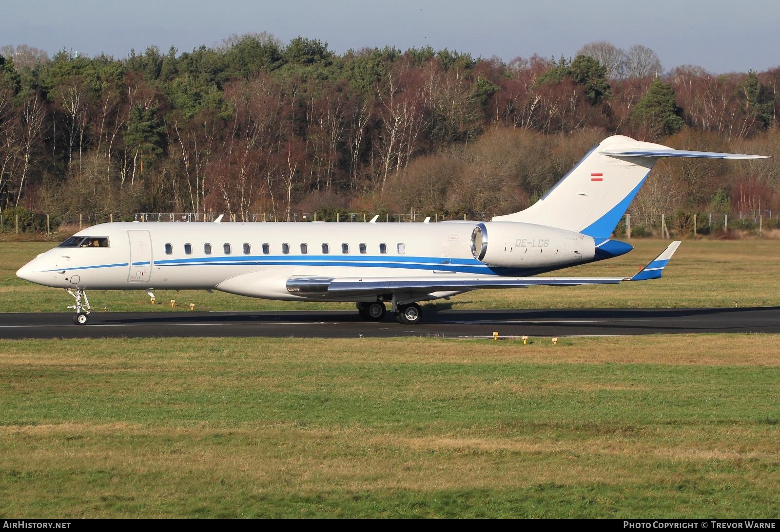 Aircraft Photo of OE-LCS | Bombardier Global 6000 (BD-700-1A10) | AirHistory.net #541035