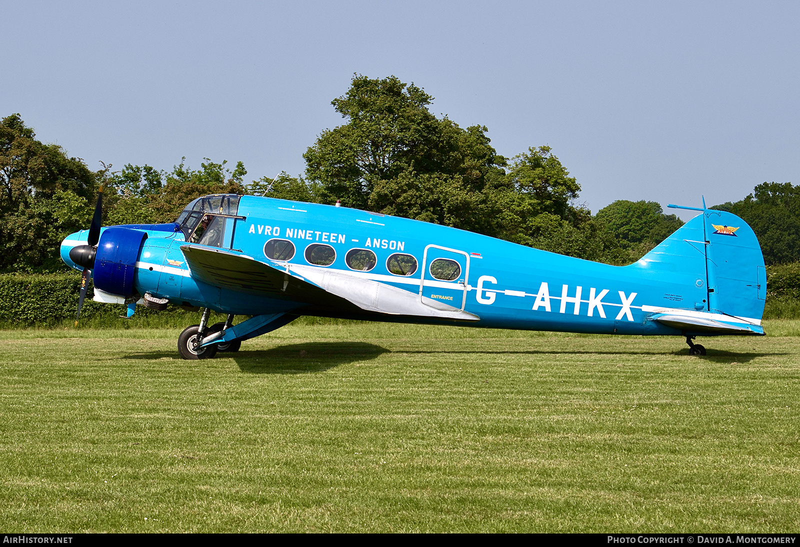 Aircraft Photo of G-AHKX | Avro 652A Anson C19/2 | AirHistory.net #541053