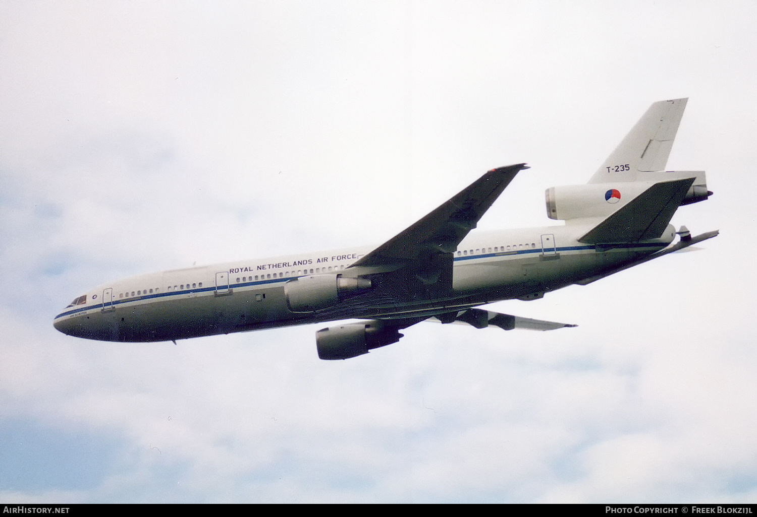 Aircraft Photo of T-235 | McDonnell Douglas KDC-10-30CF | Netherlands - Air Force | AirHistory.net #541073