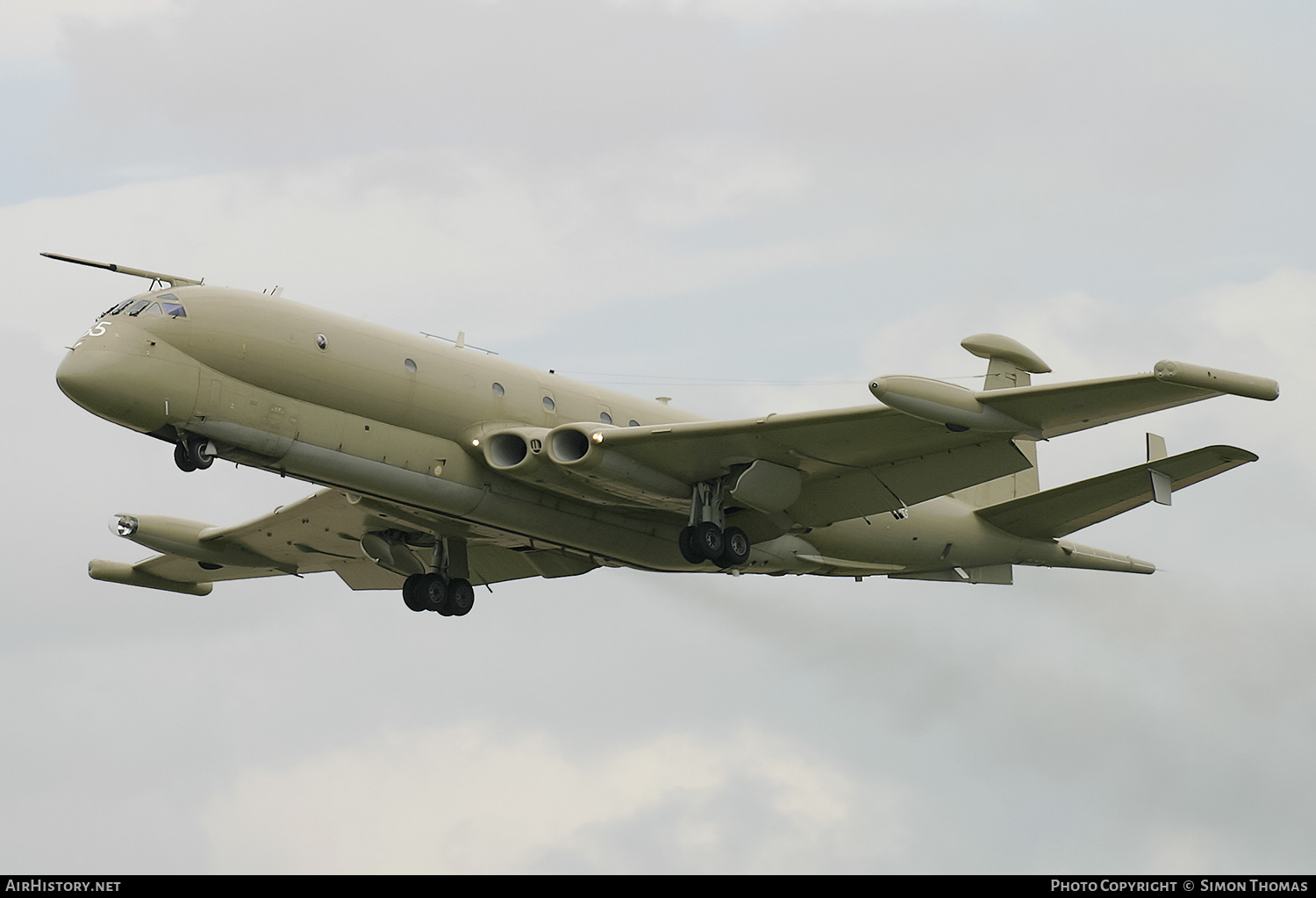 Aircraft Photo of XV255 | Hawker Siddeley HS-801 Nimrod MR.2P | UK - Air Force | AirHistory.net #541075