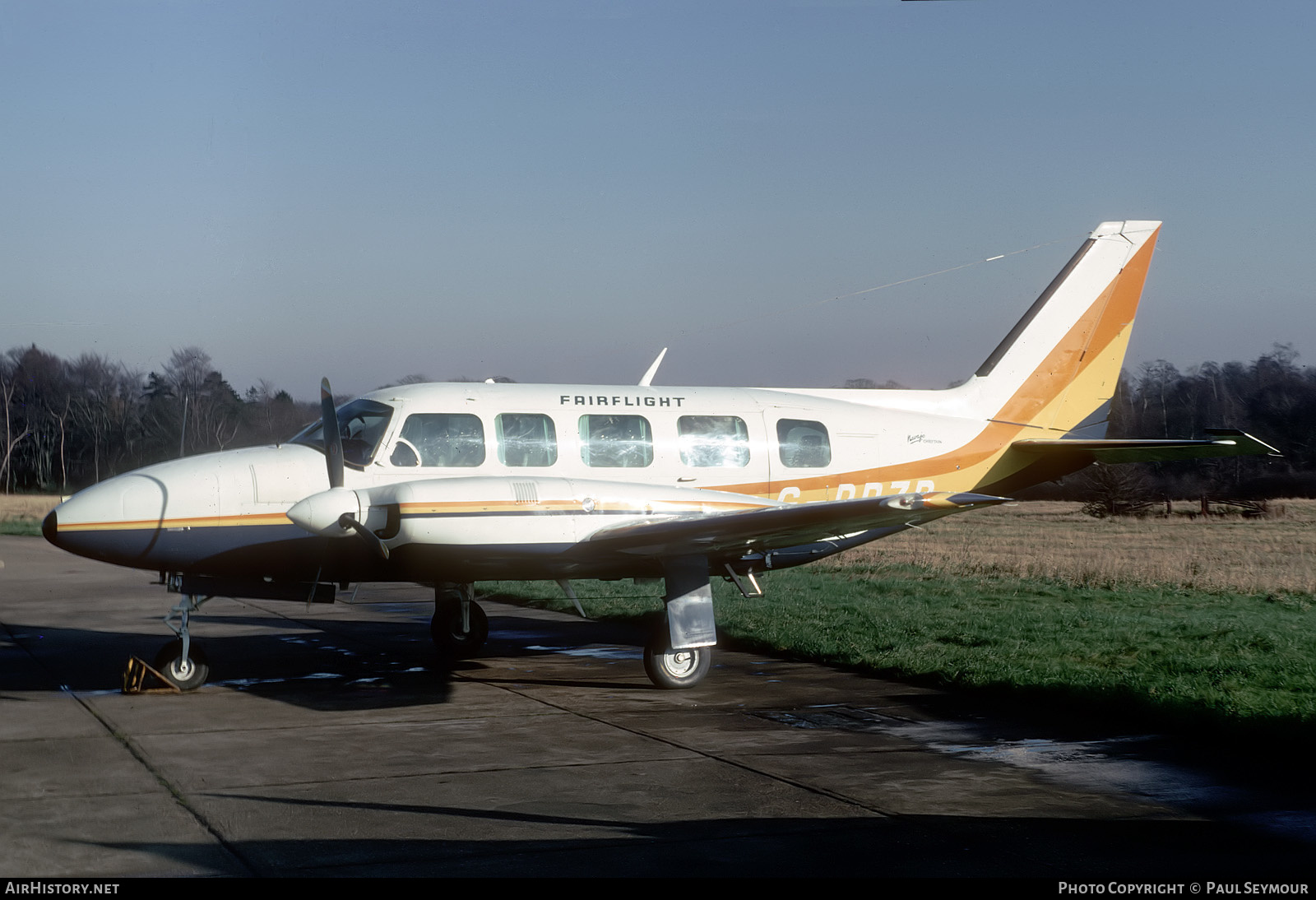 Aircraft Photo of G-BBZP | Piper PA-31-350 Navajo Chieftain | Fairflight | AirHistory.net #541096