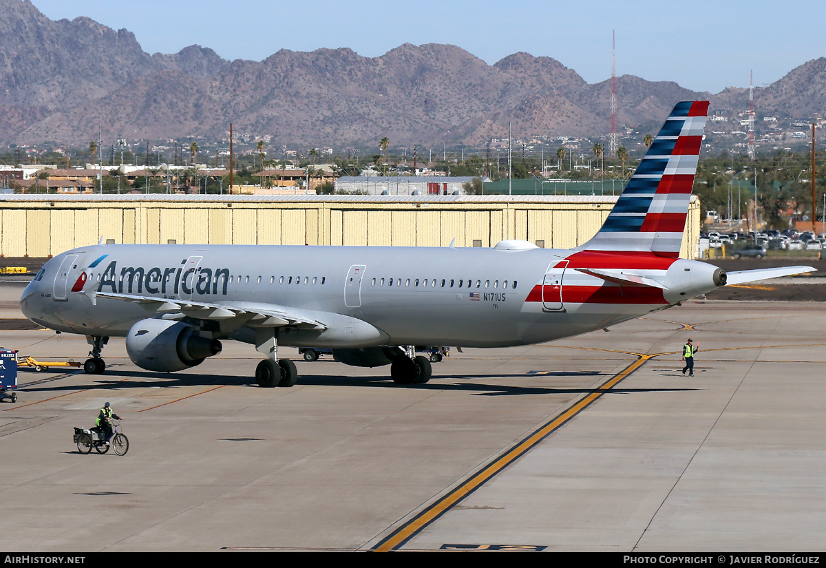 Aircraft Photo of N171US | Airbus A321-211 | American Airlines | AirHistory.net #541106