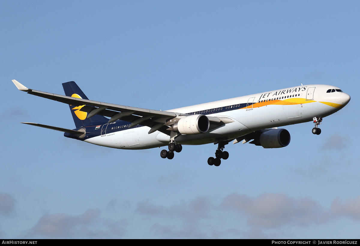 Aircraft Photo of VT-JWU | Airbus A330-302 | Jet Airways | AirHistory.net #541114