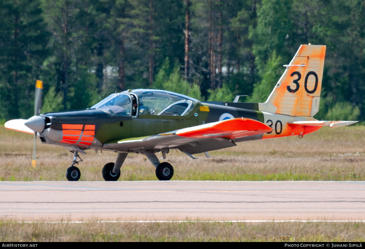 Aircraft Photo of VN-30 | Valmet L-70 Vinka | Finland - Air Force | AirHistory.net #541155