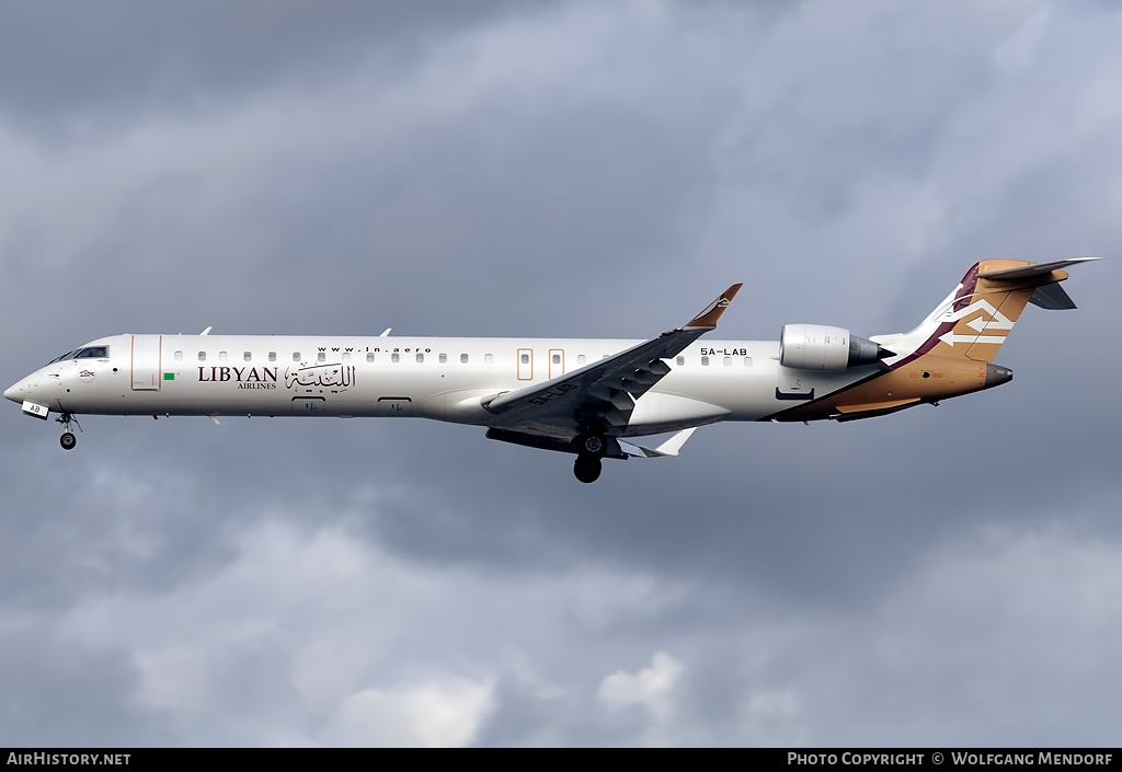 Aircraft Photo of 5A-LAB | Bombardier CRJ-900ER (CL-600-2D24) | Libyan Airlines | AirHistory.net #541199