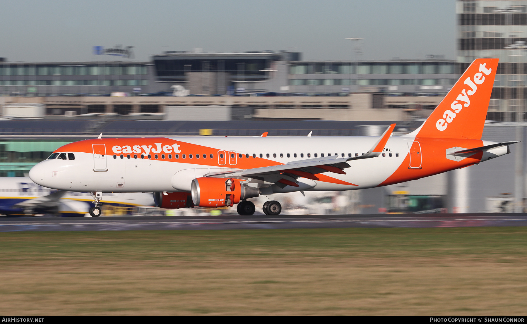 Aircraft Photo of G-EZWL | Airbus A320-214 | EasyJet | AirHistory.net #541296