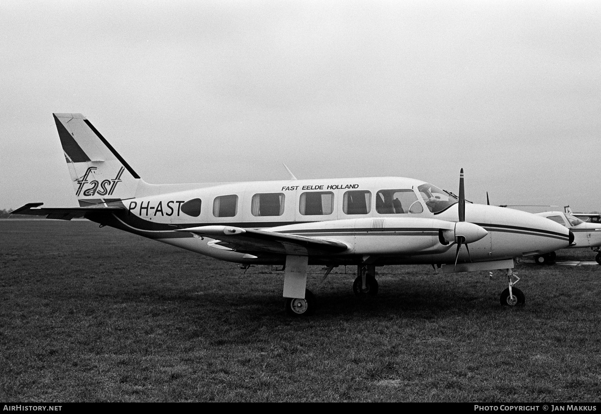Aircraft Photo of PH-AST | Piper PA-31-350 Navajo Chieftain | FAST Eelde - Frisian Air Service Transport | AirHistory.net #541314