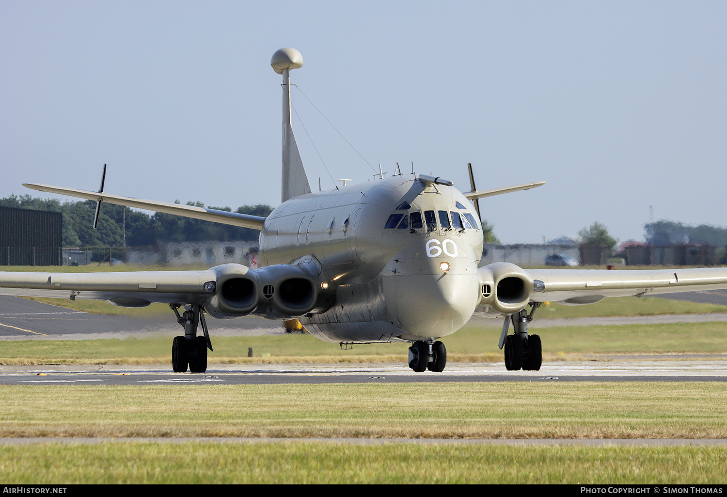 Aircraft Photo of XV260 | Hawker Siddeley Nimrod MR2 | UK - Air Force | AirHistory.net #541357