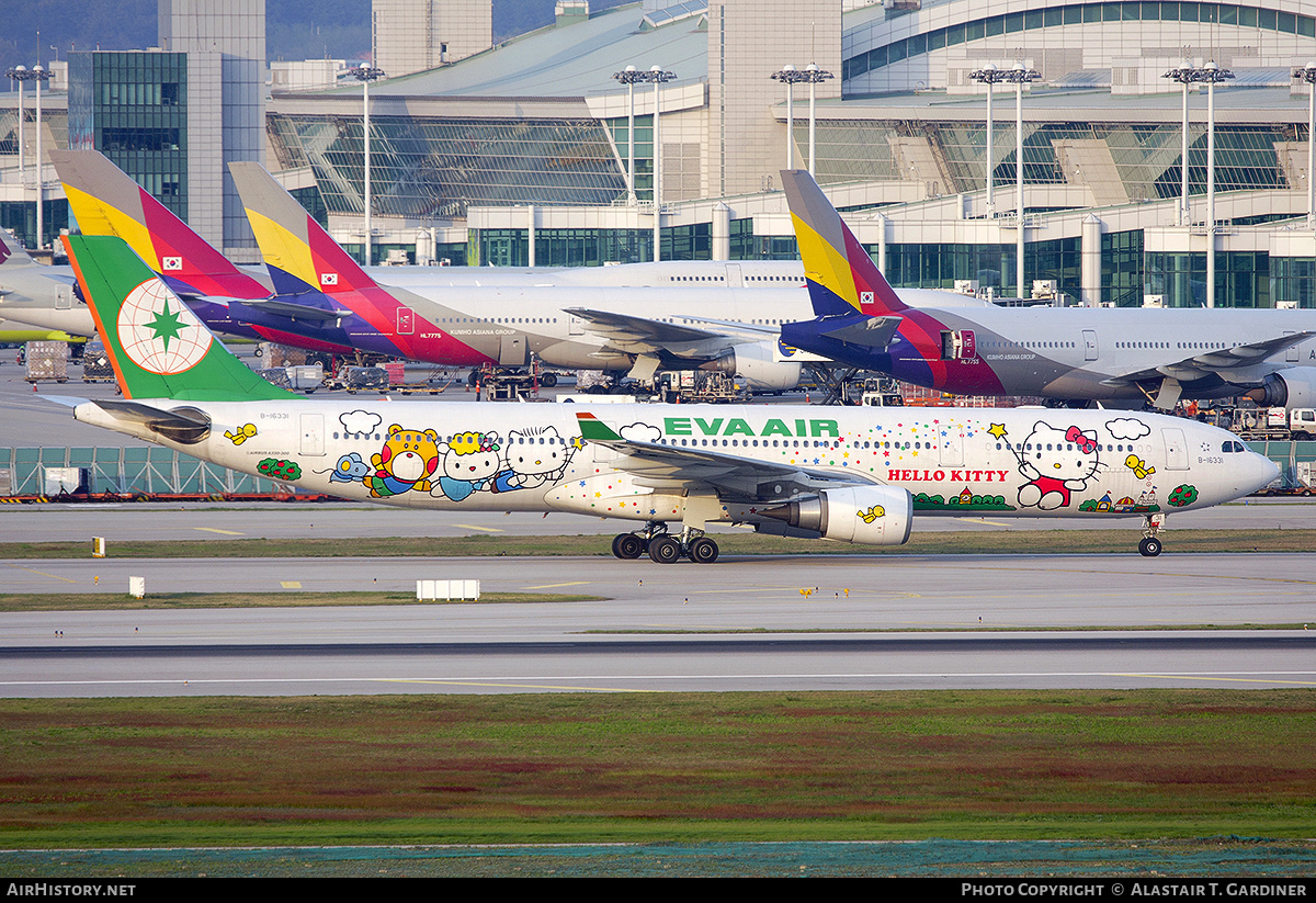 Aircraft Photo of B-16331 | Airbus A330-302 | EVA Air | AirHistory.net #541370