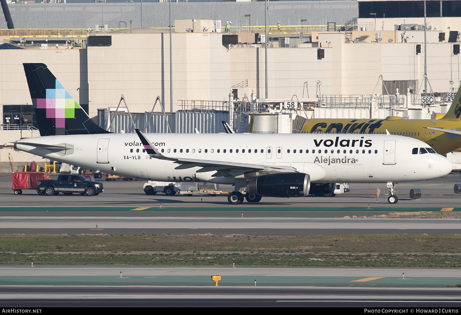 Aircraft Photo of XA-VLB | Airbus A320-233 | Volaris | AirHistory.net #541398