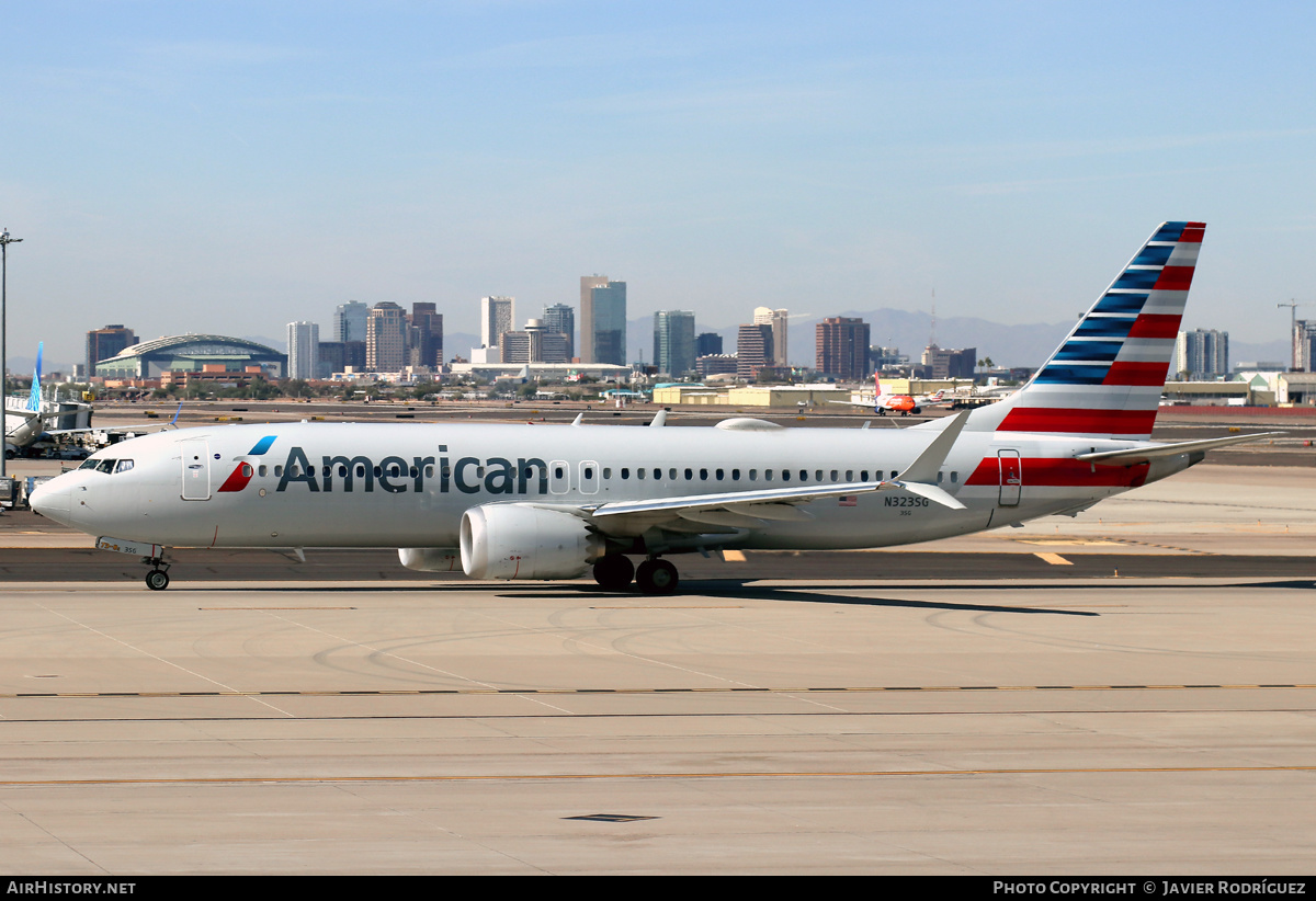 Aircraft Photo of N323SG | Boeing 737-8 Max 8 | American Airlines | AirHistory.net #541412