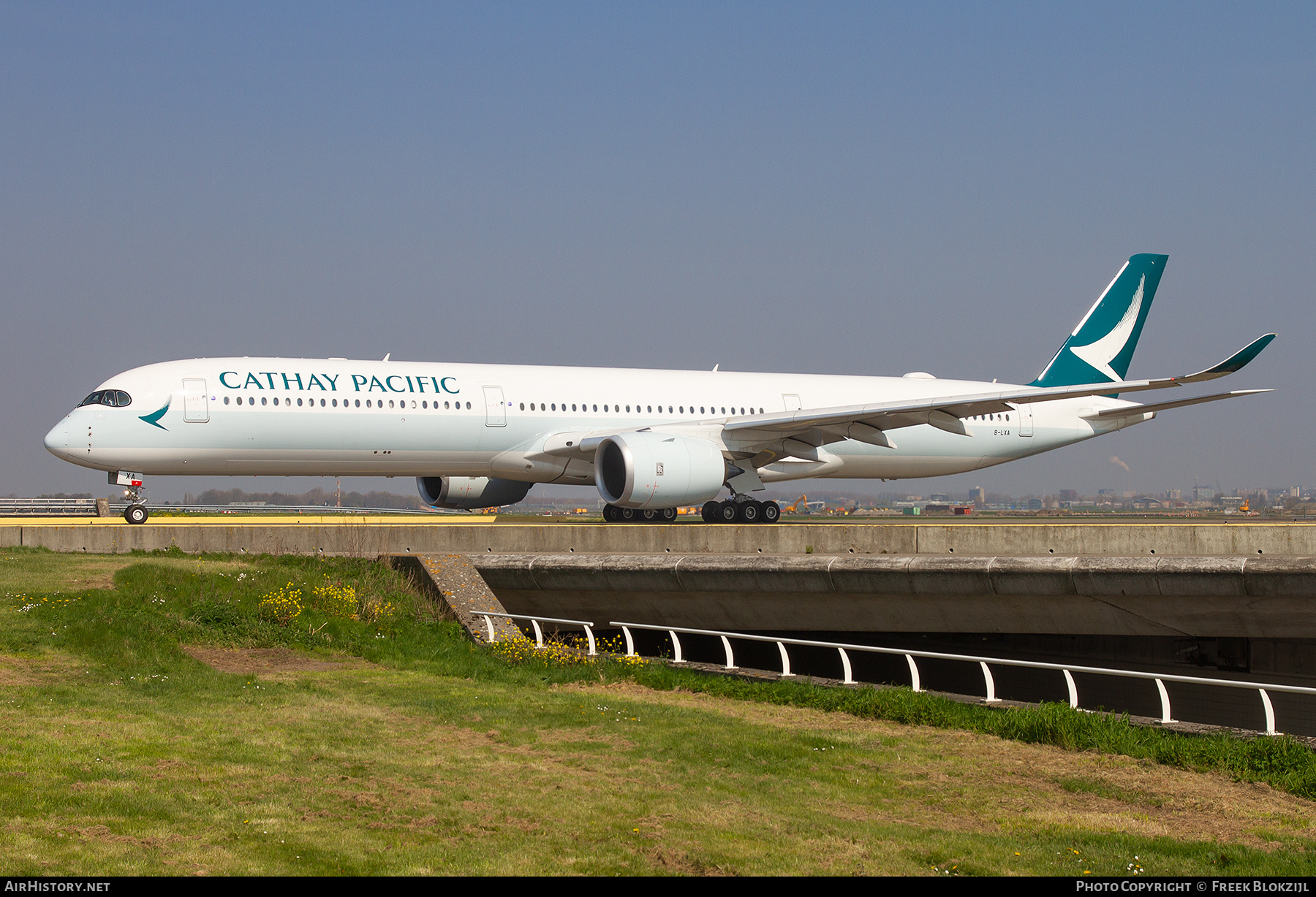 Aircraft Photo of B-LXA | Airbus A350-1041 | Cathay Pacific Airways | AirHistory.net #541449