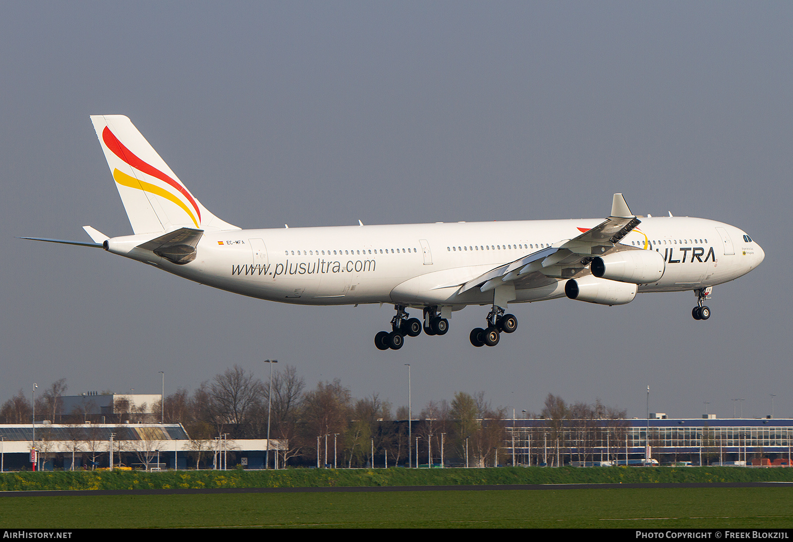 Aircraft Photo of EC-MFA | Airbus A340-313X | Plus Ultra Líneas Aéreas | AirHistory.net #541463