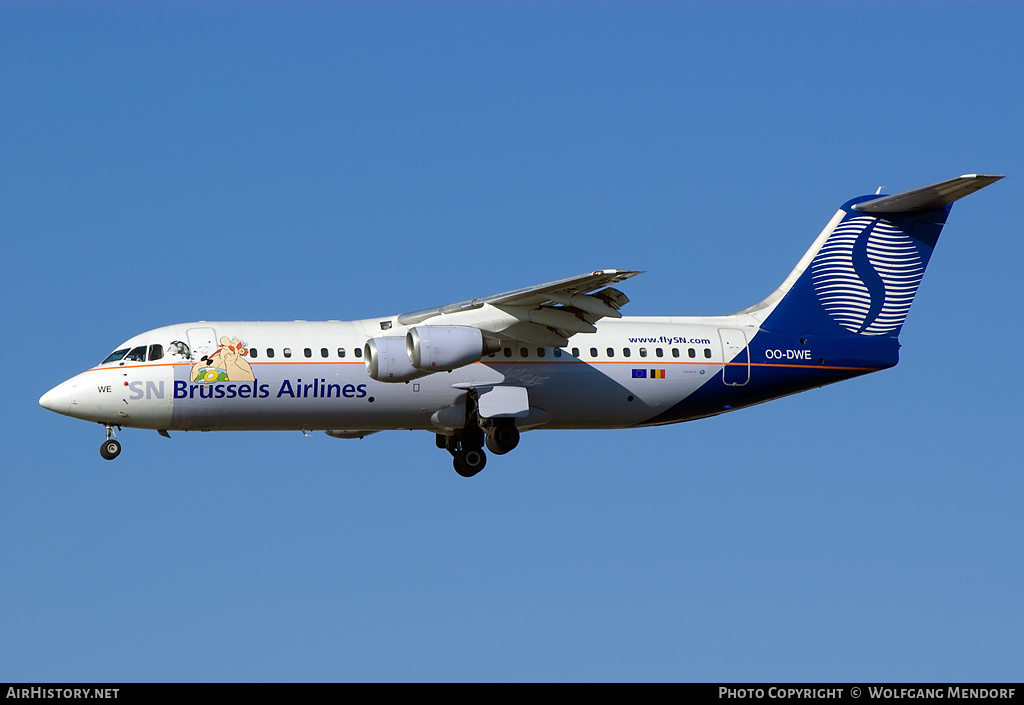Aircraft Photo of OO-DWE | British Aerospace Avro 146-RJ100 | SN Brussels Airlines | AirHistory.net #541530