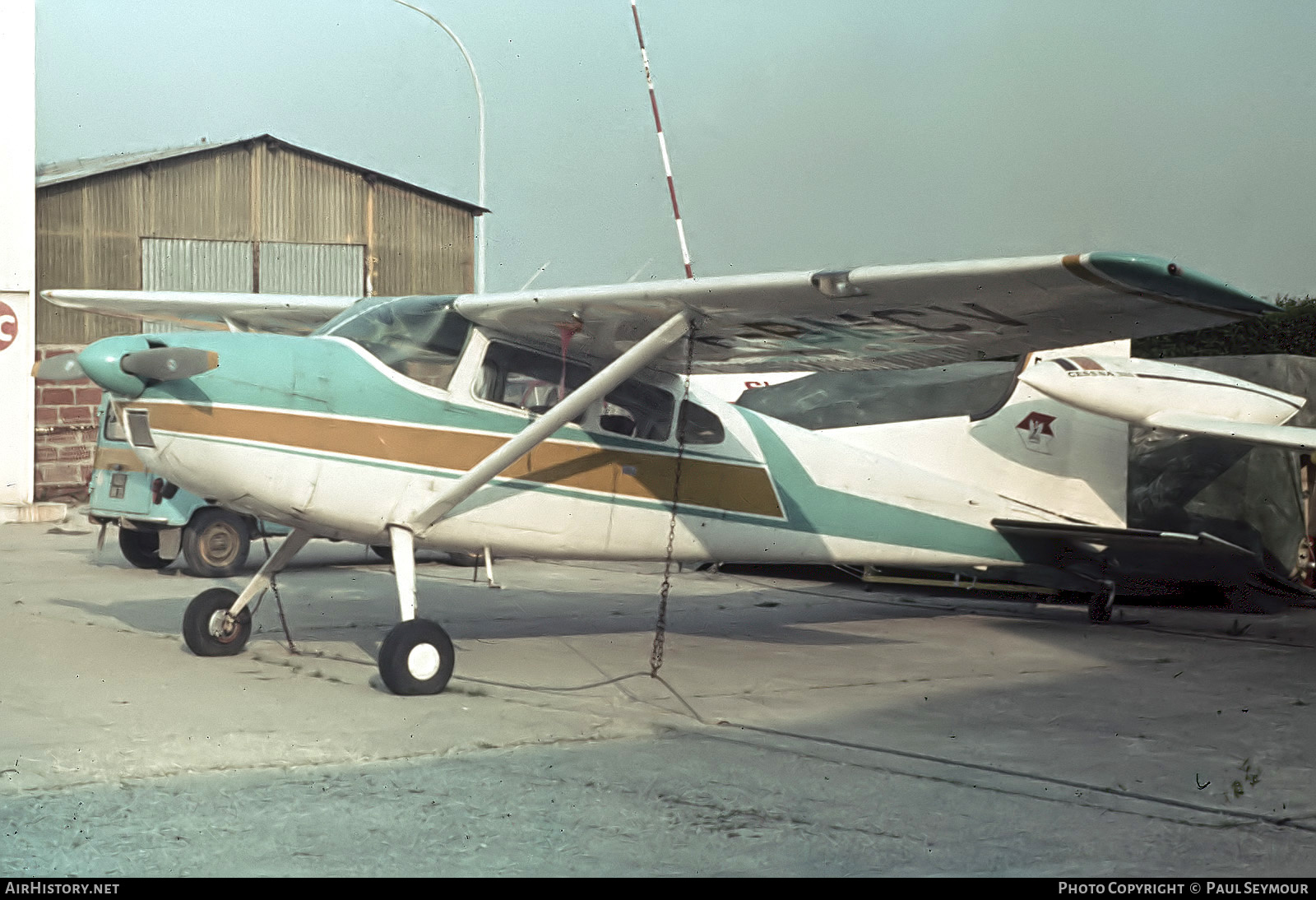 Aircraft Photo of F-BMCV | Cessna 185C Skywagon | AirHistory.net #541587