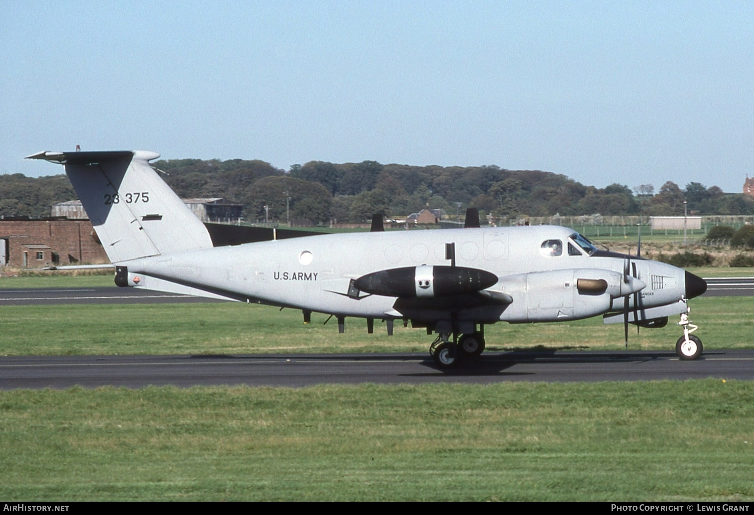 Aircraft Photo of 80-23375 / 23375 | Beech RC-12D Huron (A200CT) | USA - Army | AirHistory.net #541609