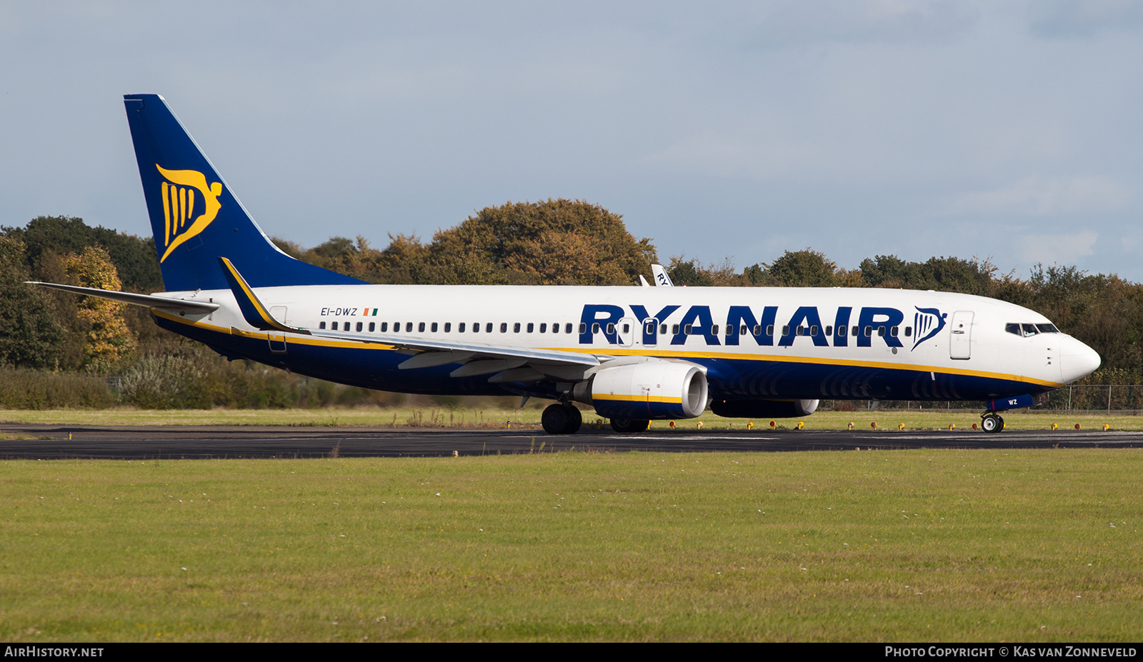 Aircraft Photo of EI-DWZ | Boeing 737-8AS | Ryanair | AirHistory.net #541636