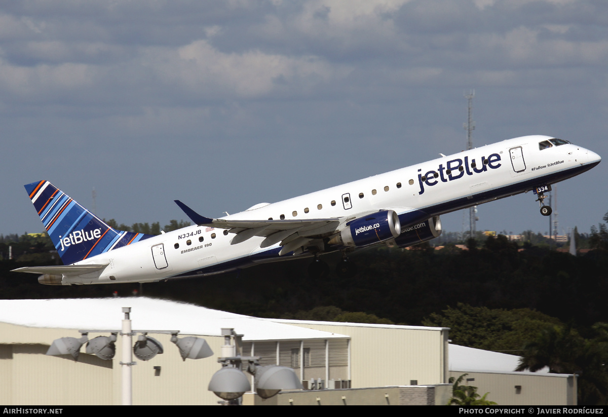 Aircraft Photo of N334JB | Embraer 190AR (ERJ-190-100IGW) | JetBlue Airways | AirHistory.net #541653