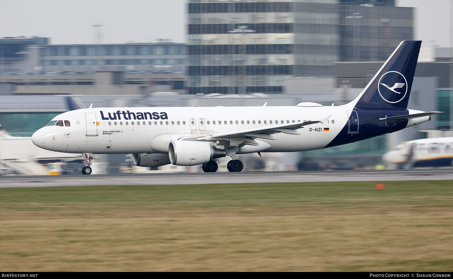 Aircraft Photo of D-AIZI | Airbus A320-214 | Lufthansa | AirHistory.net #541688