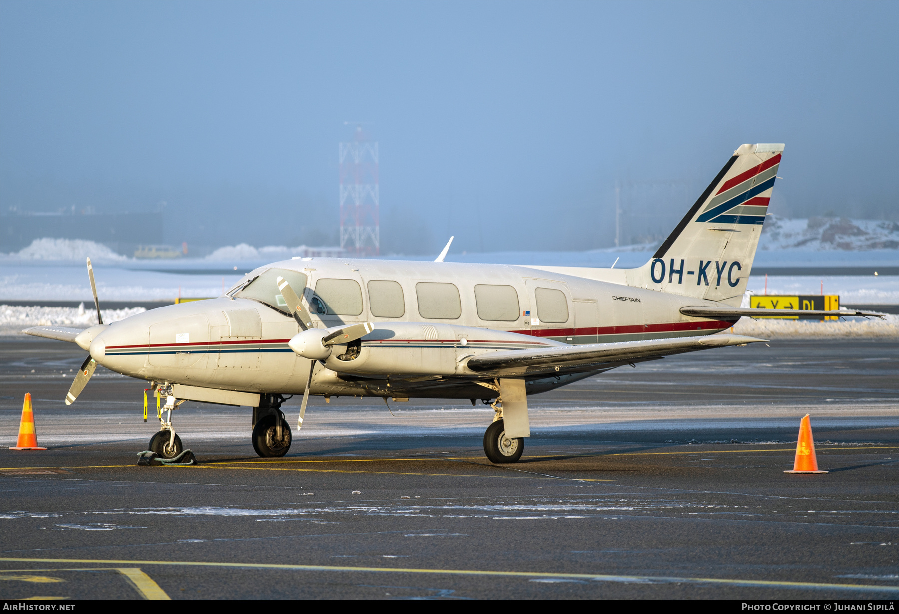 Aircraft Photo of OH-KYC | Piper PA-31-350 Chieftain | AirHistory.net #541707