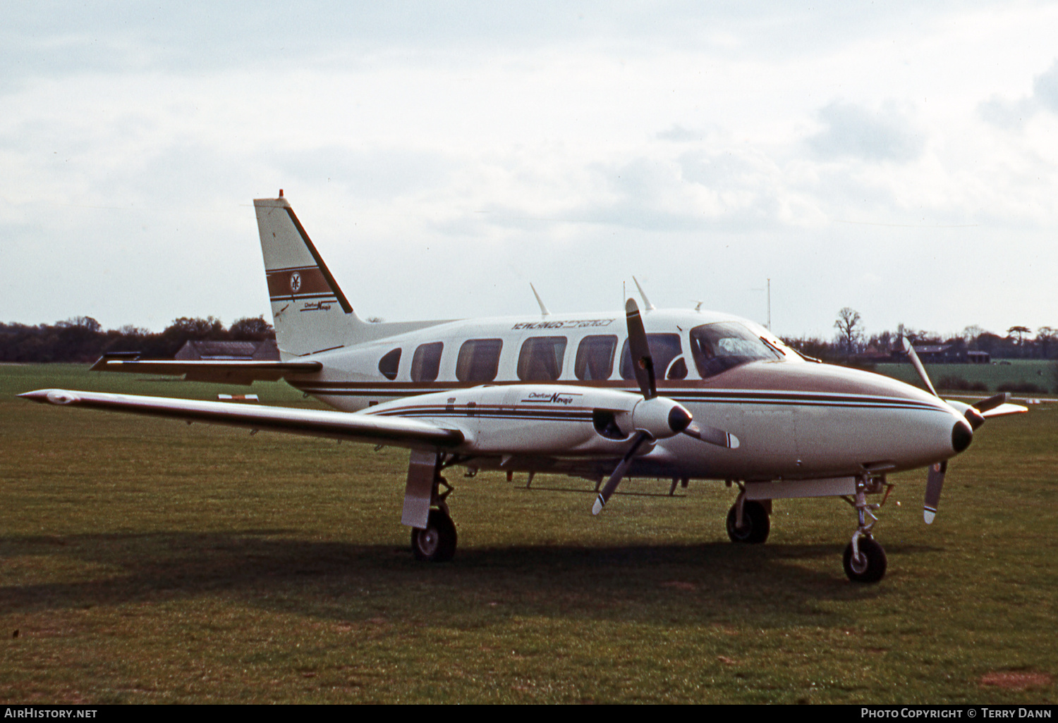 Aircraft Photo of G-BASU | Piper PA-31-350 Navajo Chieftain | Yewlands Engineering | AirHistory.net #541720