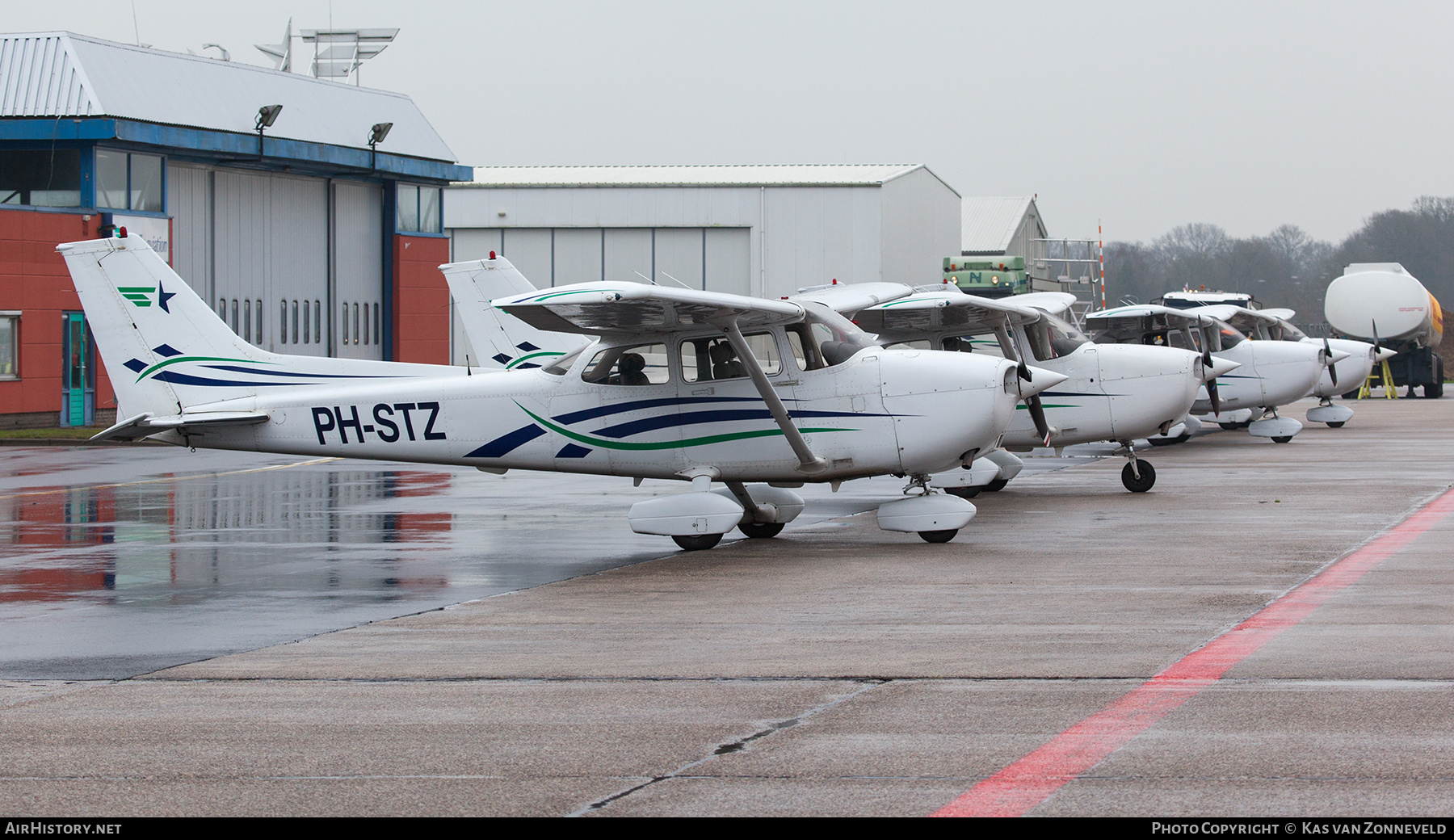 Aircraft Photo of PH-STZ | Cessna 172R Skyhawk | Stella Aviation | AirHistory.net #541730