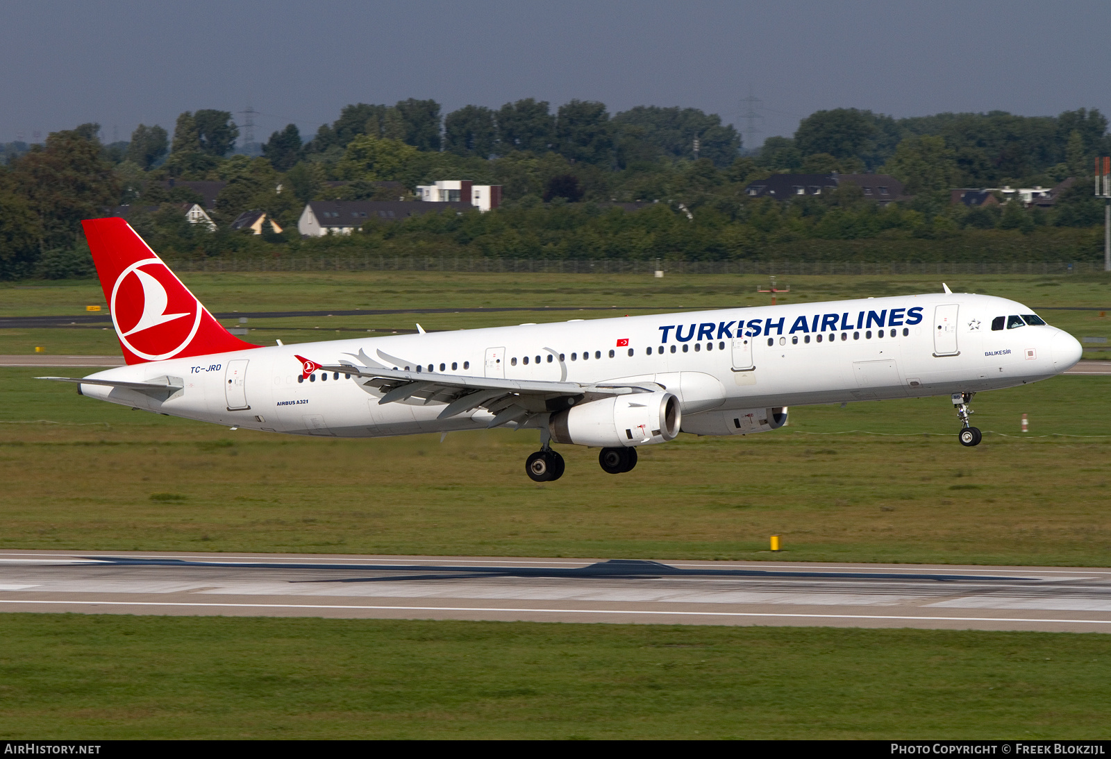 Aircraft Photo of TC-JRD | Airbus A321-231 | Turkish Airlines | AirHistory.net #541736