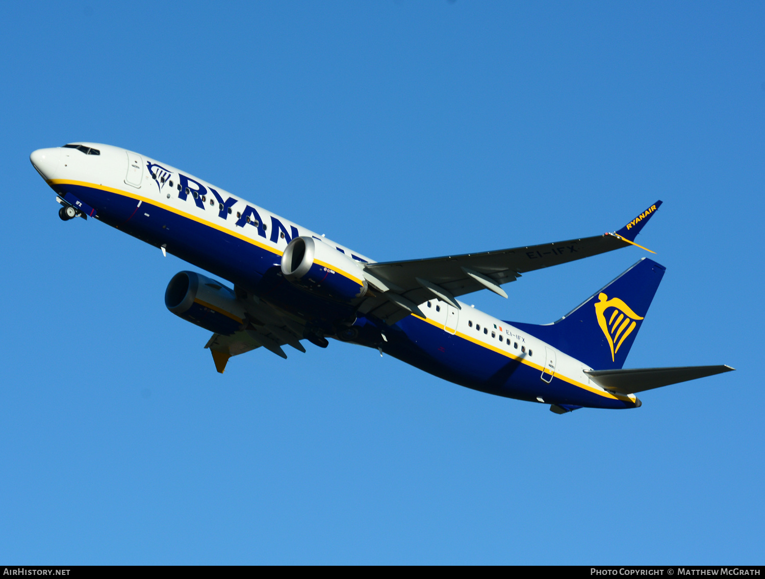 Aircraft Photo of EI-IFX | Boeing 737-8200 Max 200 | Ryanair | AirHistory.net #541798