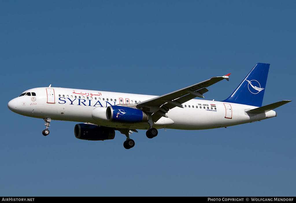 Aircraft Photo of YK-AKD | Airbus A320-232 | Syrian Air | AirHistory.net #541801