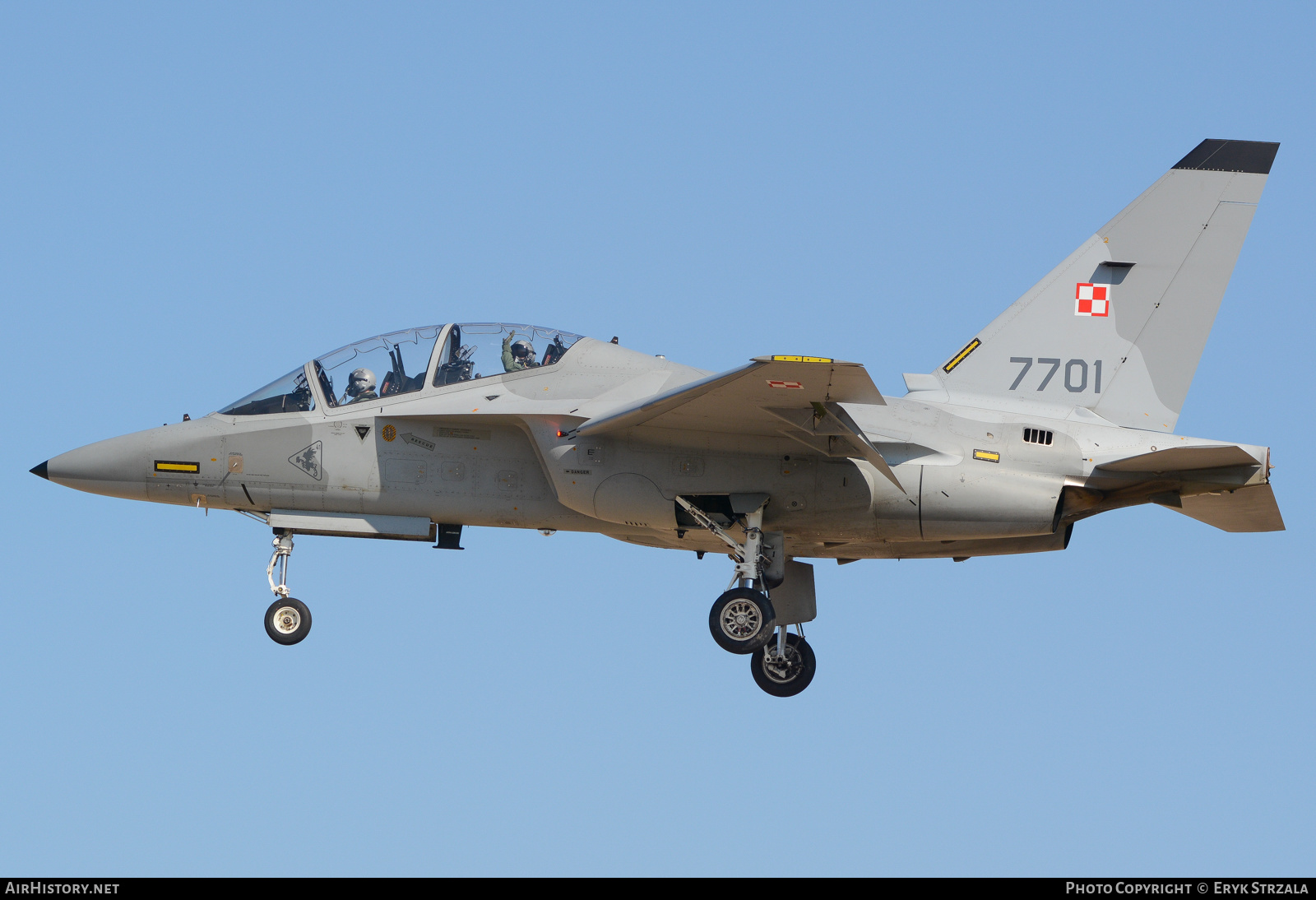 Aircraft Photo of 7701 | Alenia Aermacchi M-346 Master | Poland - Air Force | AirHistory.net #541842