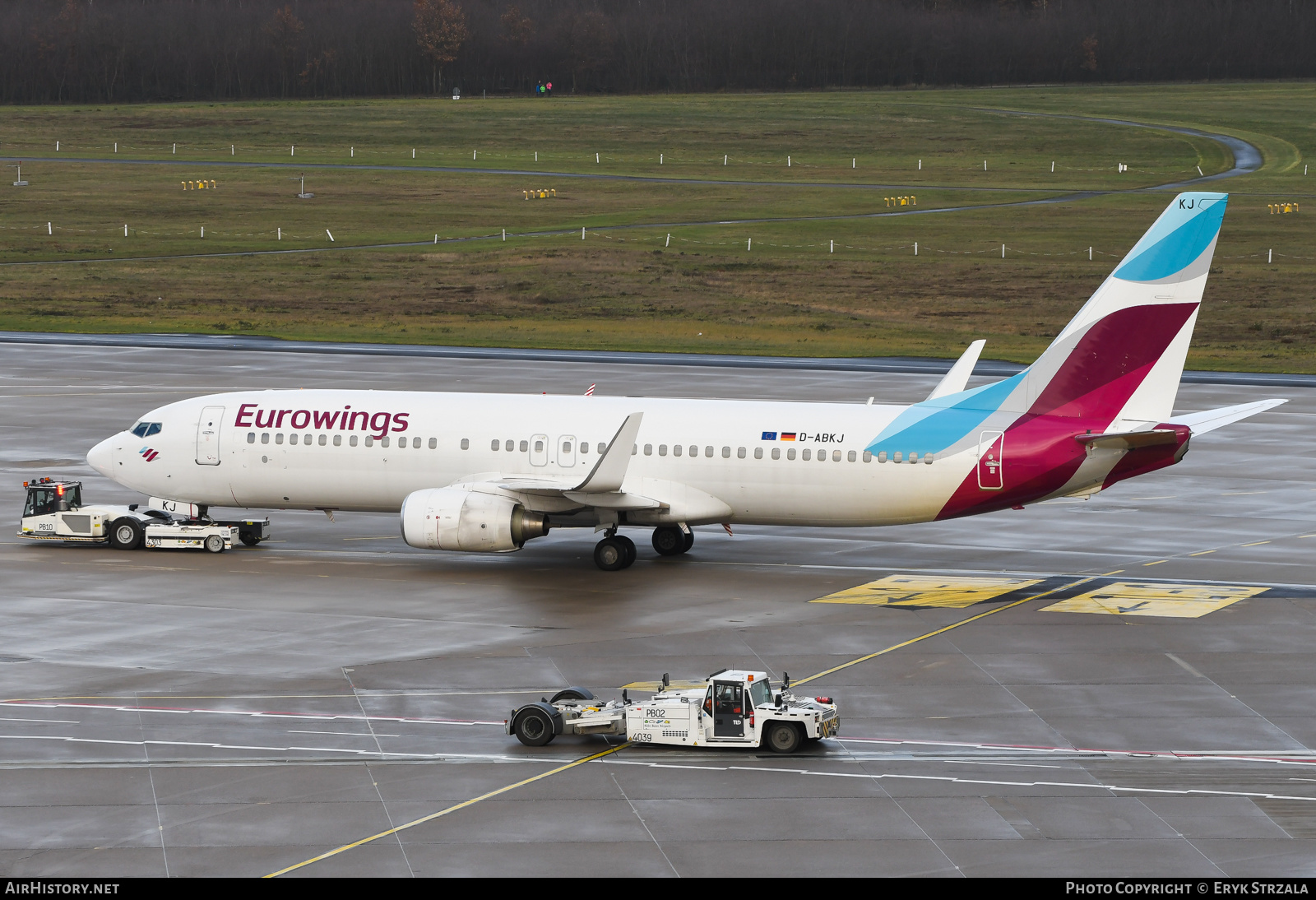 Aircraft Photo of D-ABKJ | Boeing 737-86J | Eurowings | AirHistory.net #541862