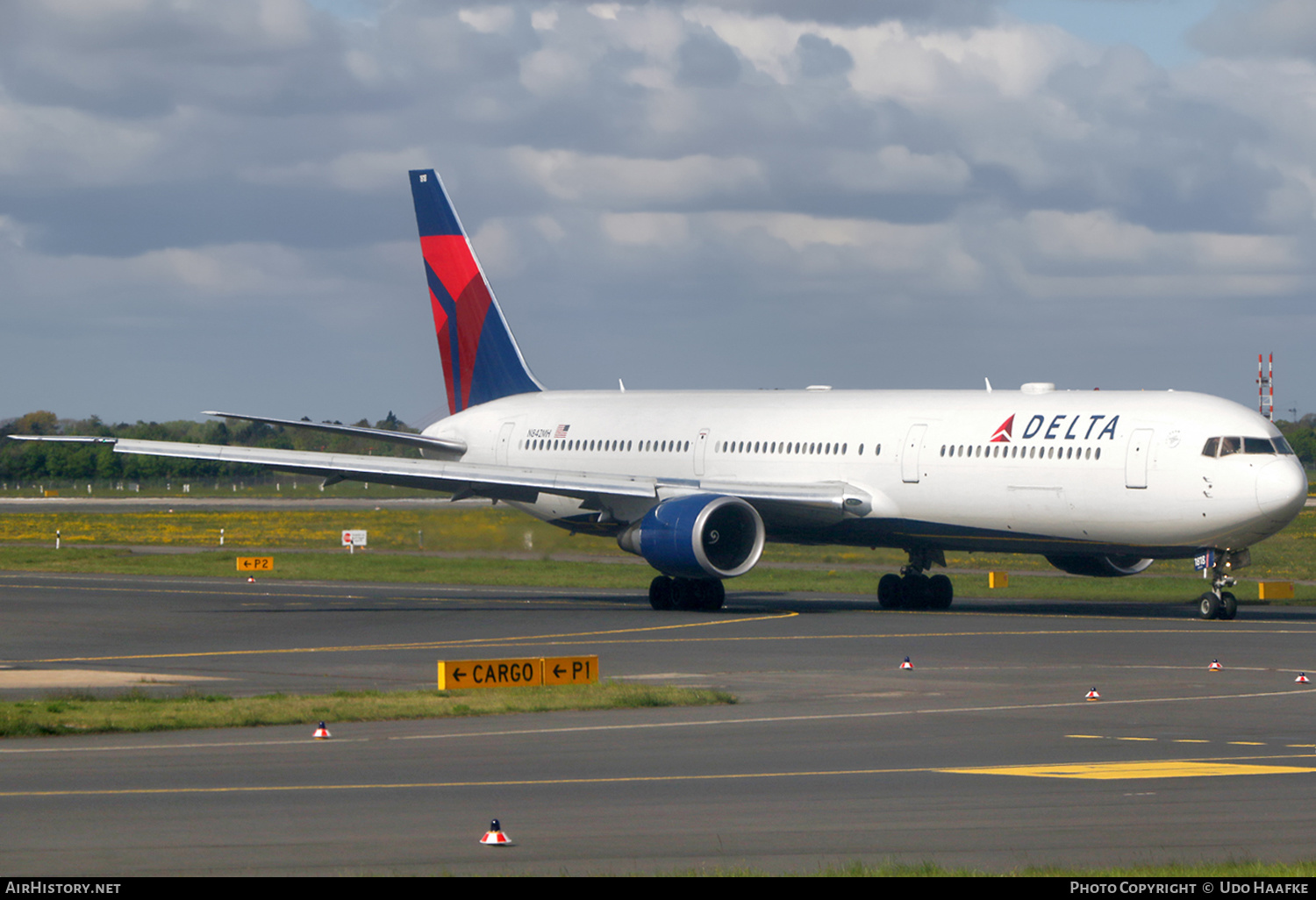 Aircraft Photo of N842MH | Boeing 767-432/ER | Delta Air Lines | AirHistory.net #541894