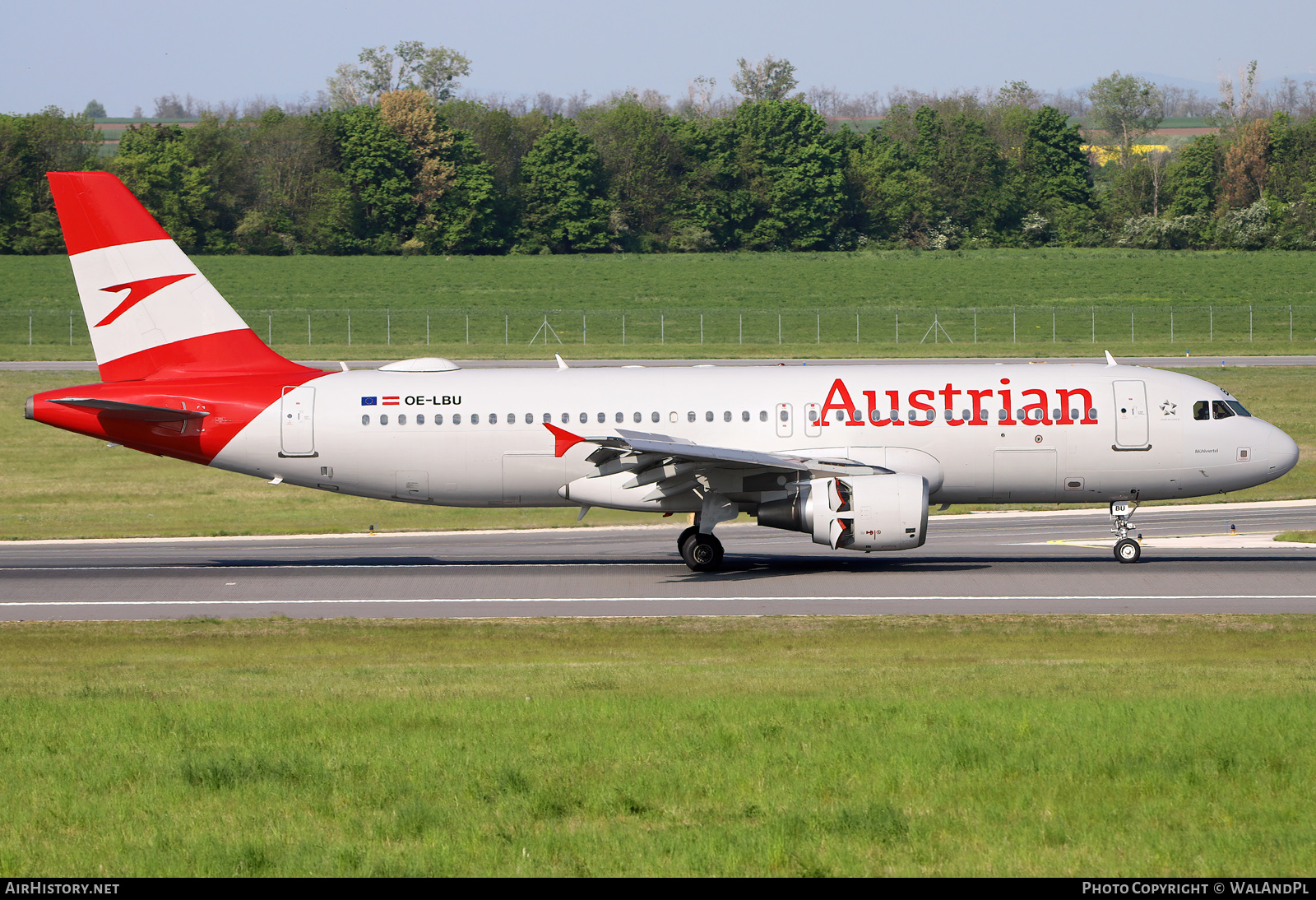 Aircraft Photo of OE-LBU | Airbus A320-214 | Austrian Airlines | AirHistory.net #541898