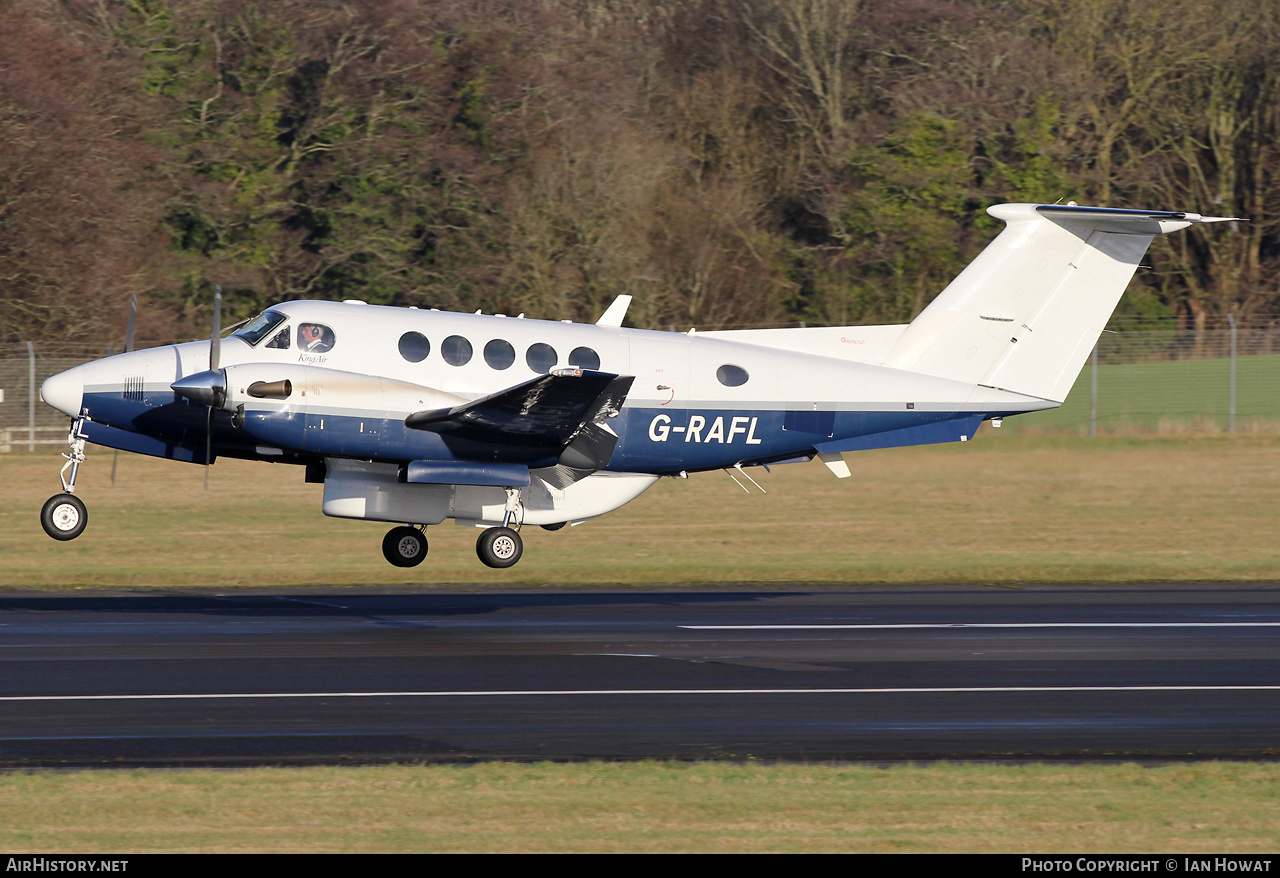 Aircraft Photo of G-RAFL | Raytheon B200 King Air | AirHistory.net #542125