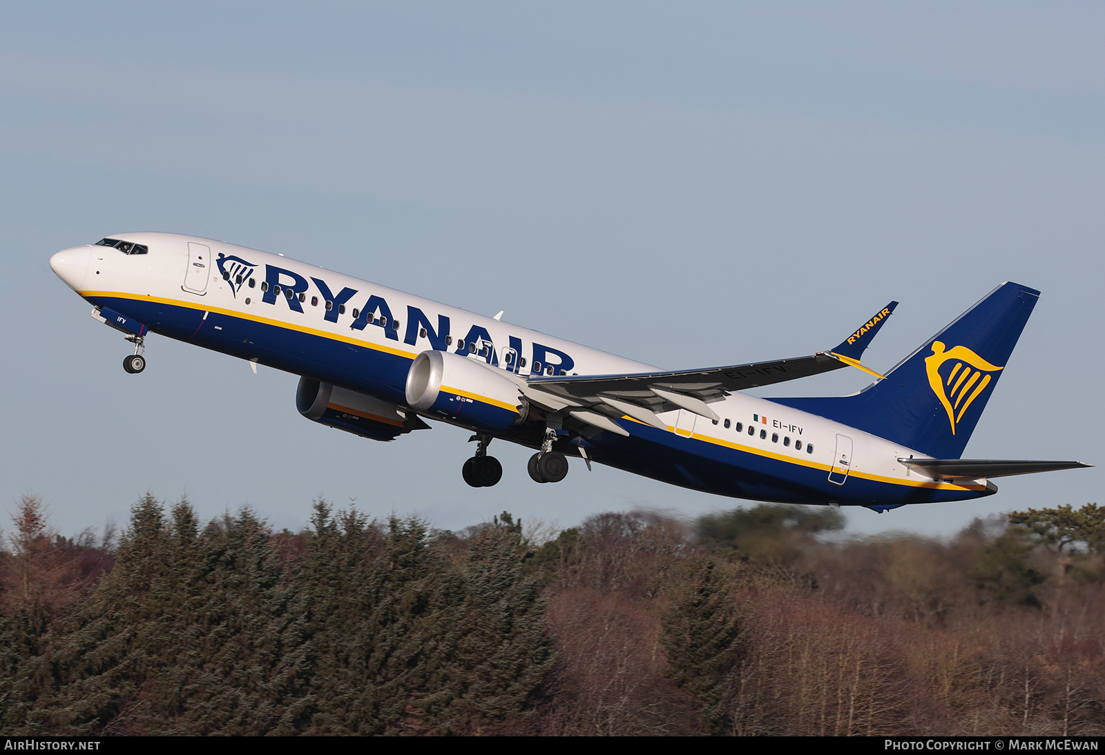 Aircraft Photo of EI-IFV | Boeing 737-8200 Max 200 | Ryanair | AirHistory.net #542144