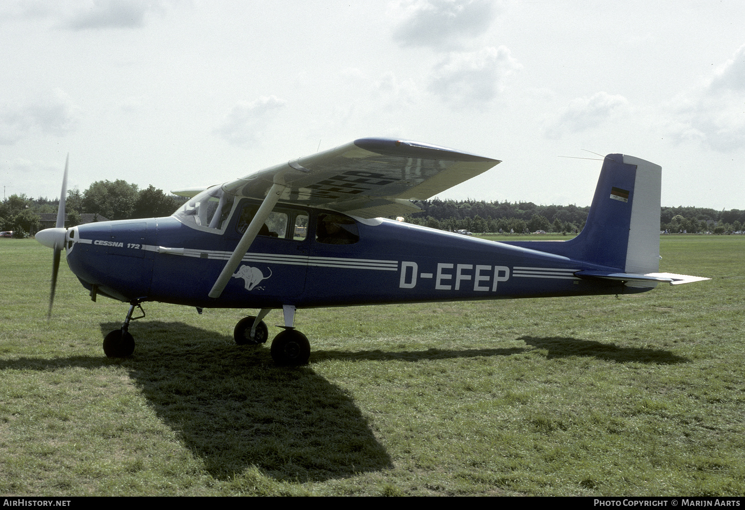 Aircraft Photo of D-EFEP | Cessna 172 | AirHistory.net #542175