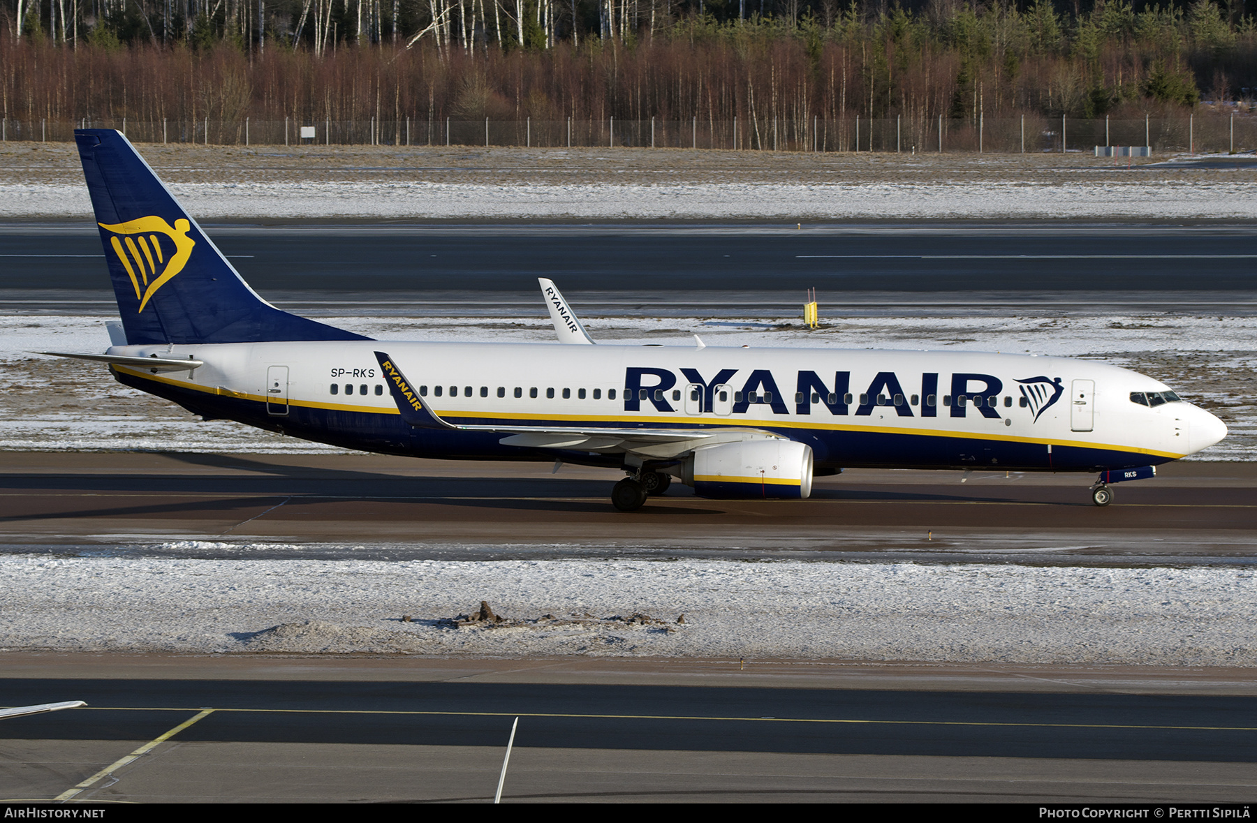 Aircraft Photo of SP-RKS | Boeing 737-8AS | Ryanair | AirHistory.net #542196