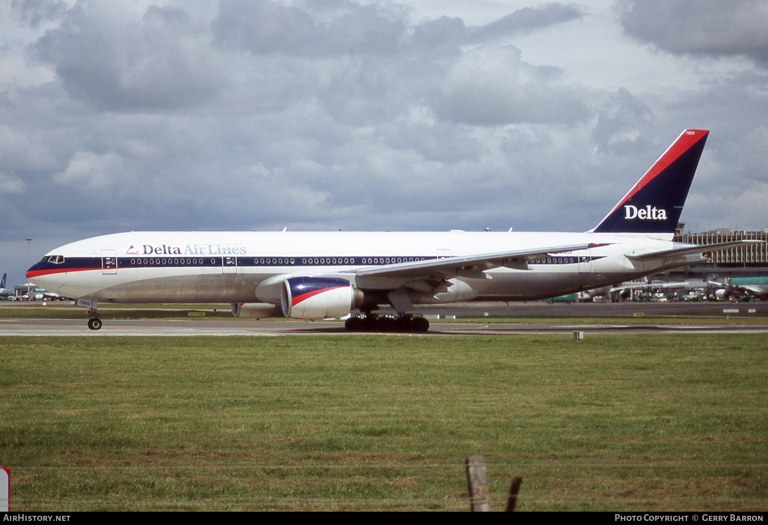 Aircraft Photo of N862DA | Boeing 777-232/ER | Delta Air Lines | AirHistory.net #542259