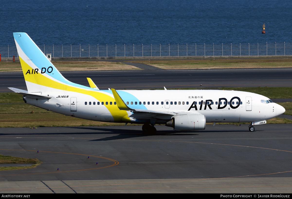 Aircraft Photo of JA14AN | Boeing 737-781 | Air Do | AirHistory.net #542312