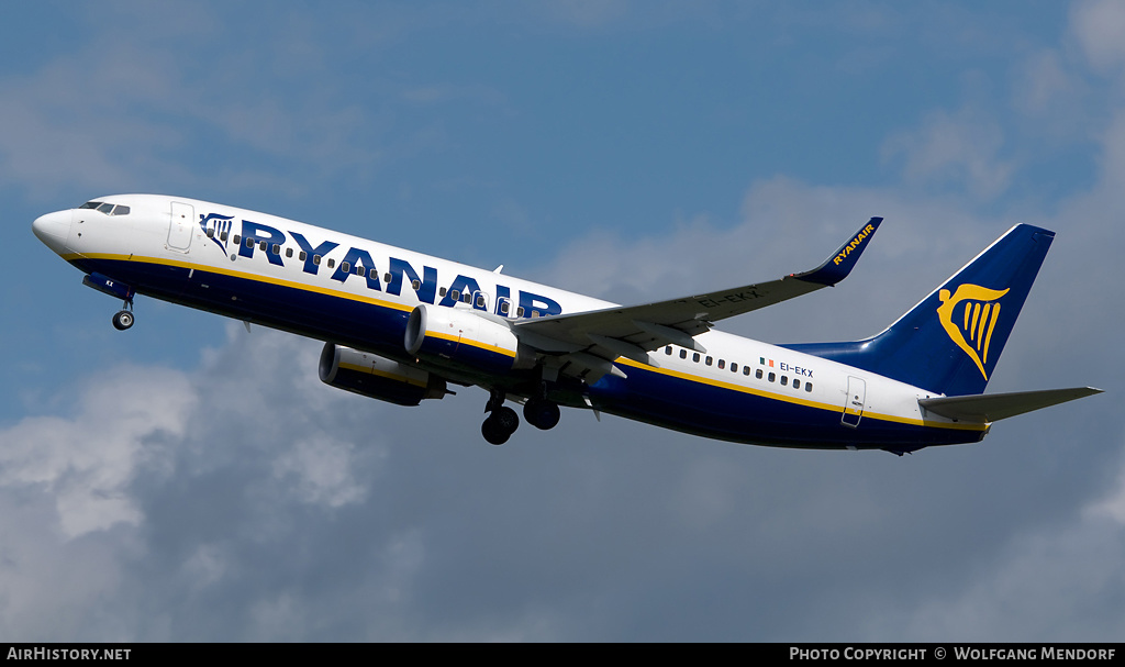 Aircraft Photo of EI-EKX | Boeing 737-8AS | Ryanair | AirHistory.net #542450