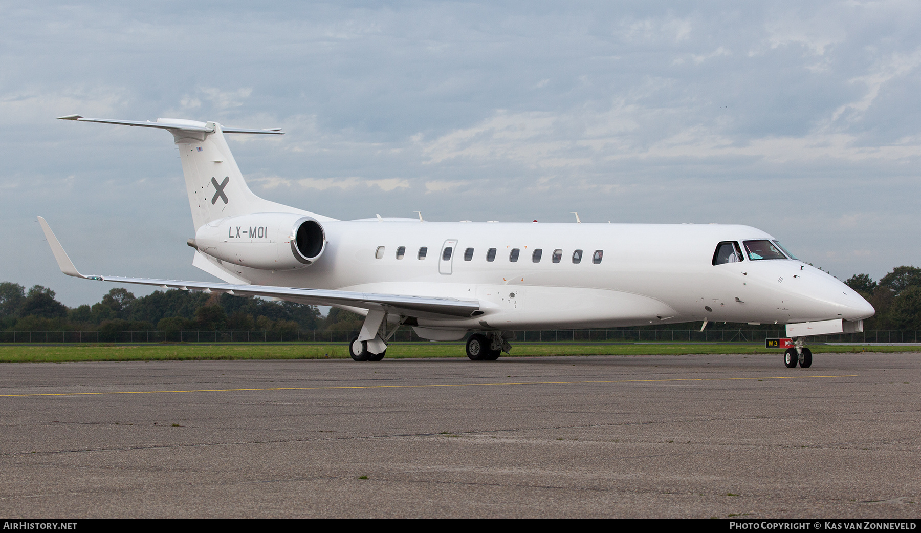 Aircraft Photo of LX-MOI | Embraer Legacy 600 (EMB-135BJ) | Luxaviation | AirHistory.net #542556