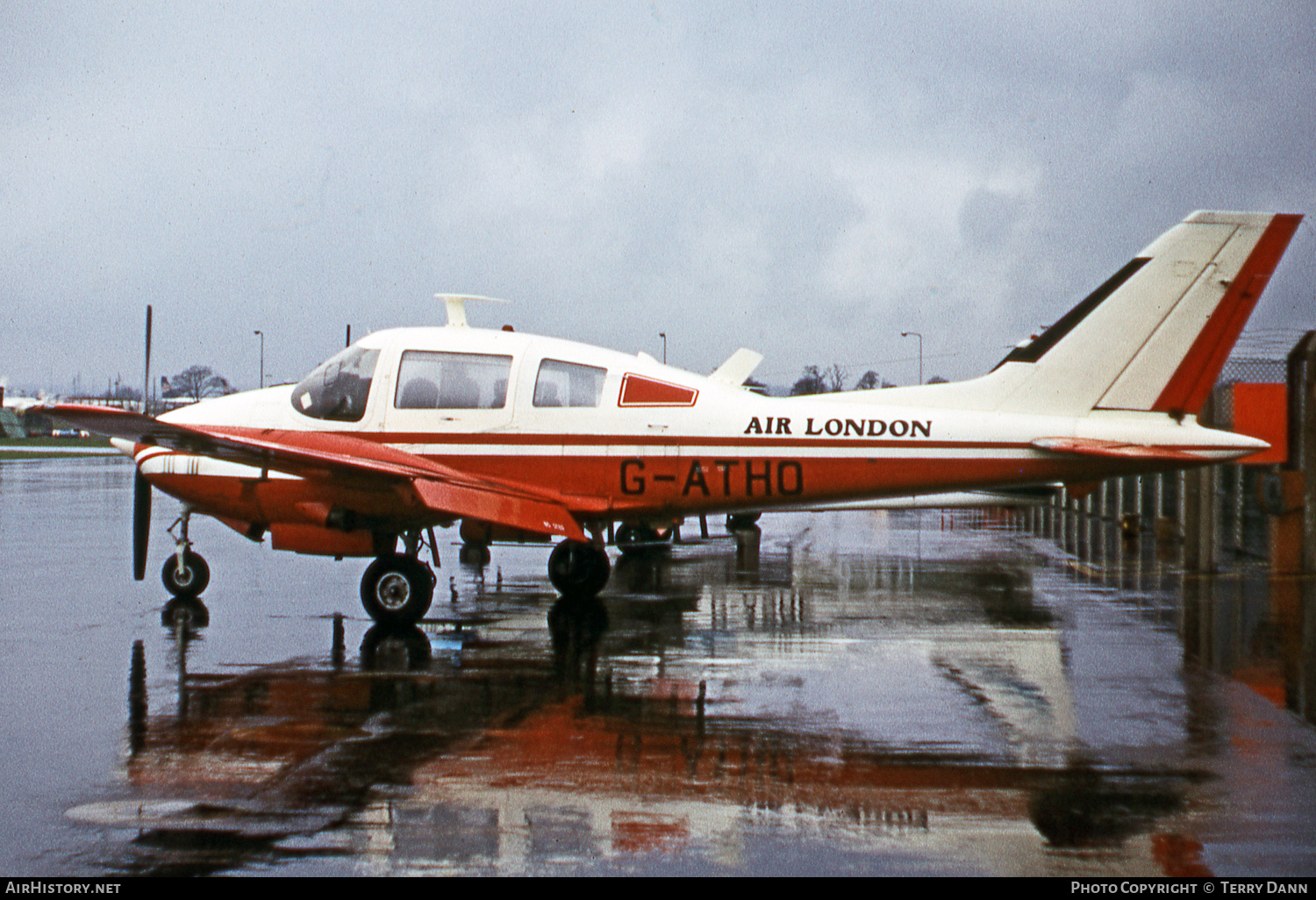 Aircraft Photo of G-ATHO | Beagle B.206C Series 1 | Air London | AirHistory.net #542620