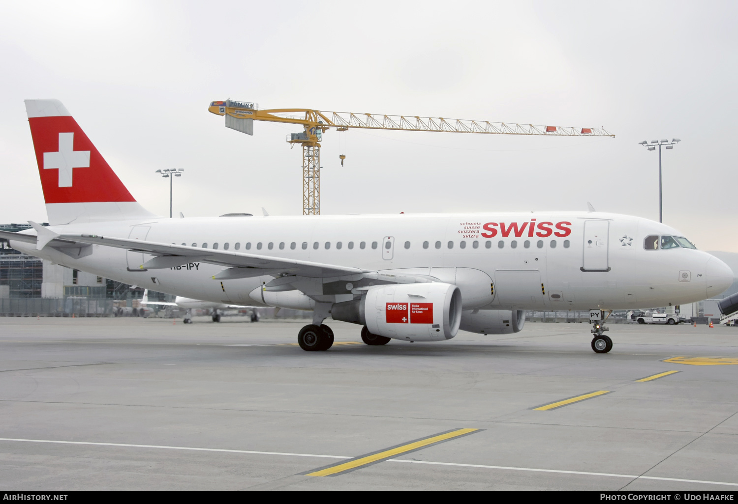 Aircraft Photo of HB-IPY | Airbus A319-112 | Swiss International Air Lines | AirHistory.net #542667