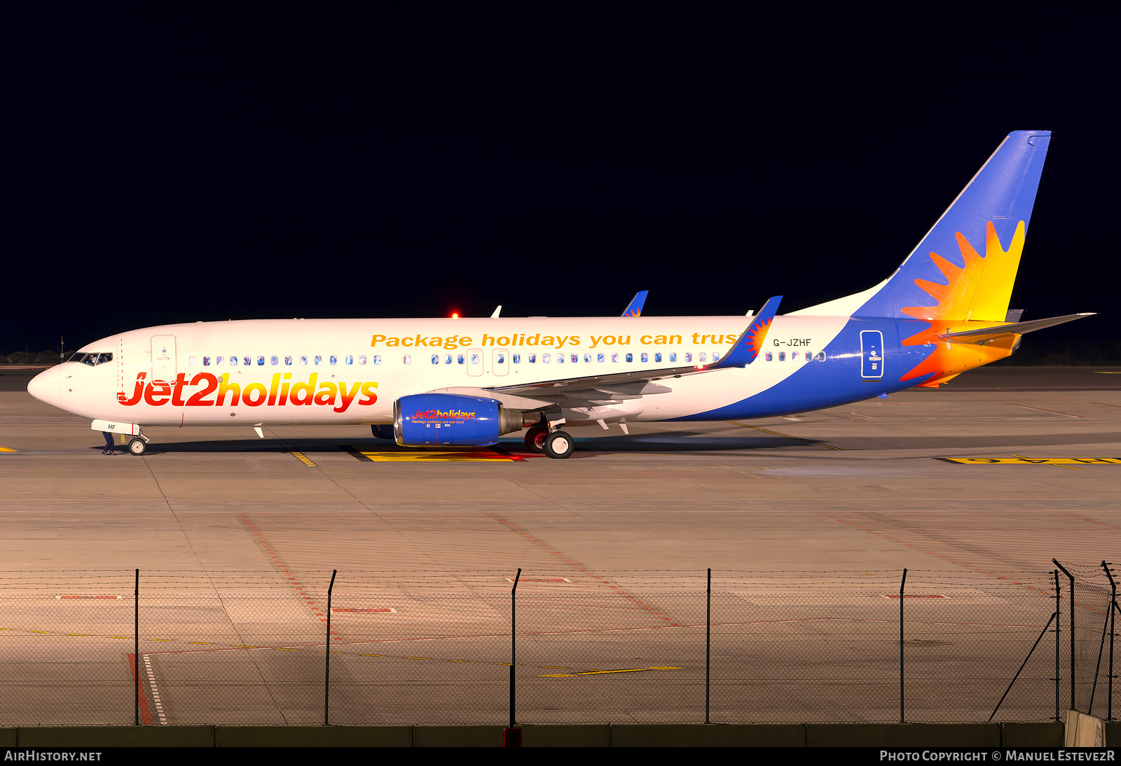 Aircraft Photo of G-JZHF | Boeing 737-8K2 | Jet2 Holidays | AirHistory.net #542731
